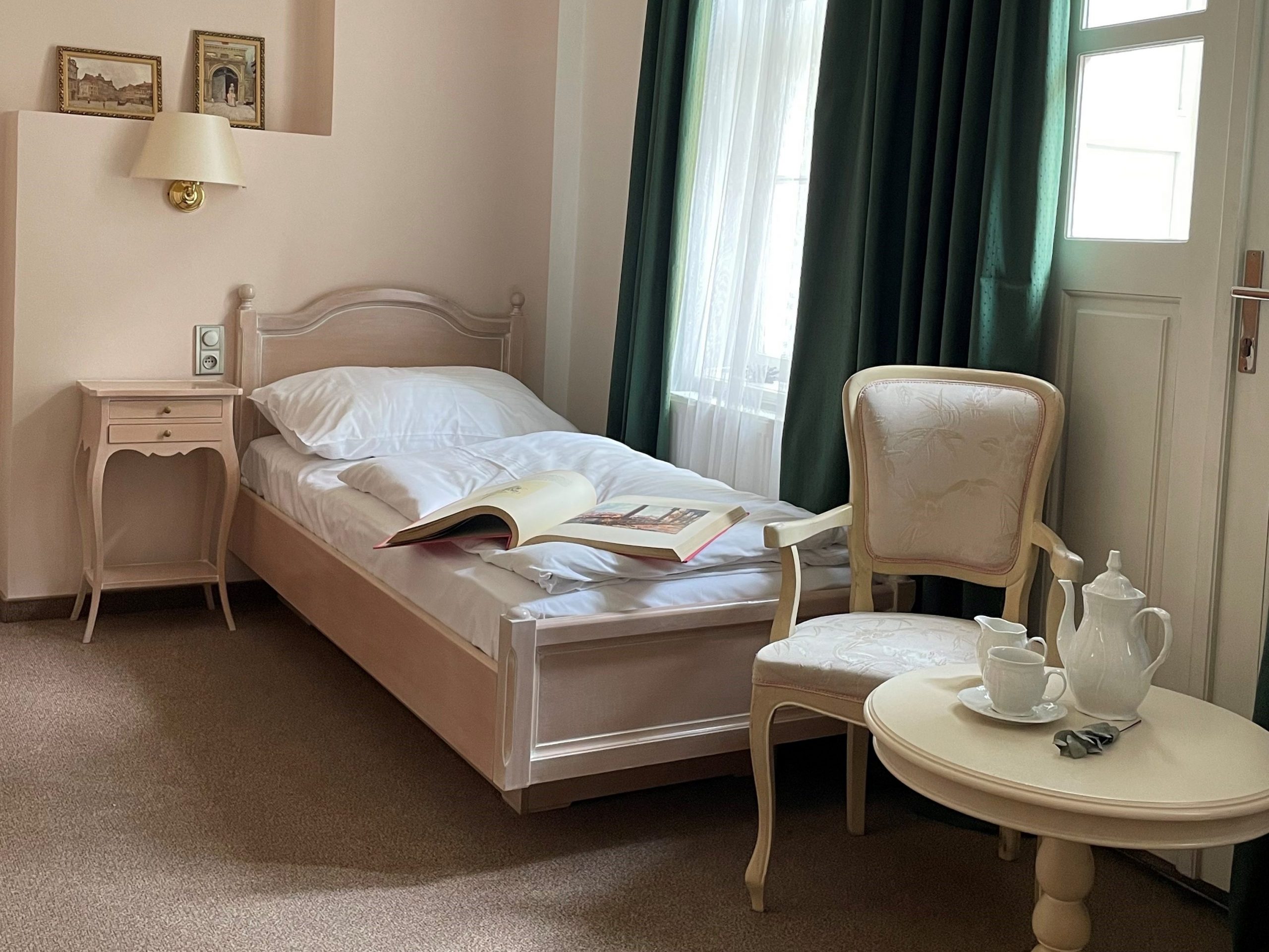 Single bed with chair and table
